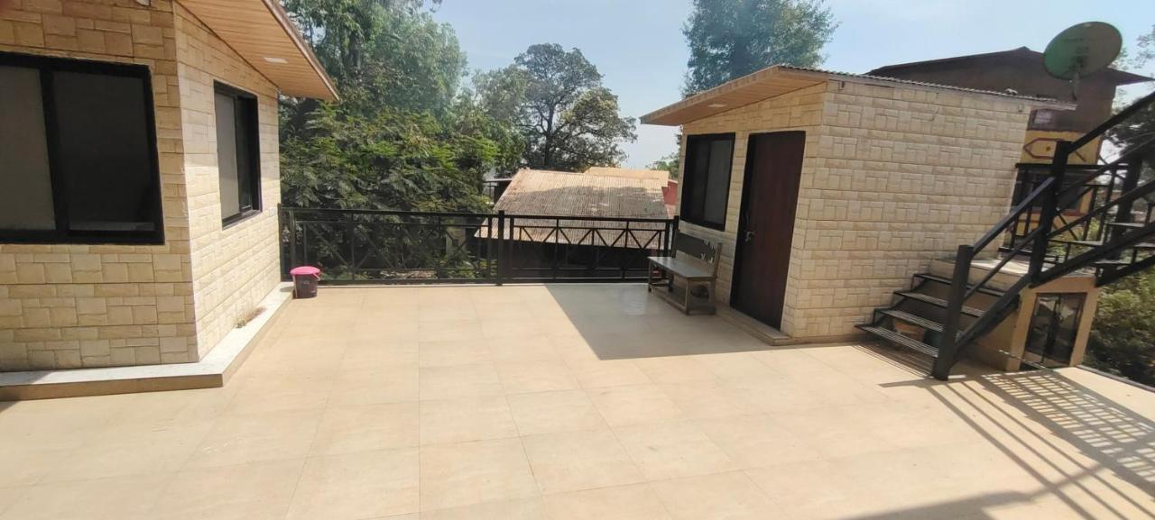 Hotel President House Matheran Exterior foto